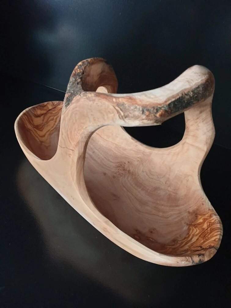 Obstschale aus Olivenholz 39